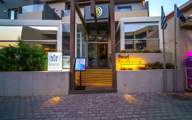 Pearl Seabreeze Suites