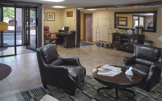Quality Inn Austintown - Youngstown West