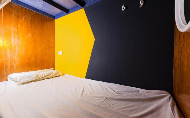 Wire Hostel Patong