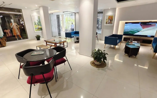 Hotel Nandini