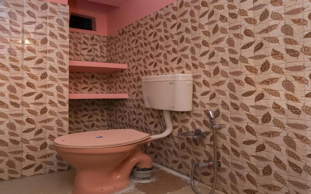 OYO 10831 Balaji Guest House