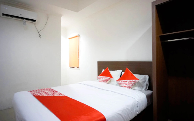 OYO 2886 Her Mandiri Guest House