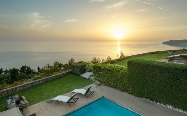 Gleize Amazing Sea View Villa