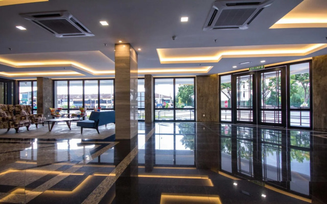 Manhattan Condo 8-11pax (2min to Aeon & Lotus)