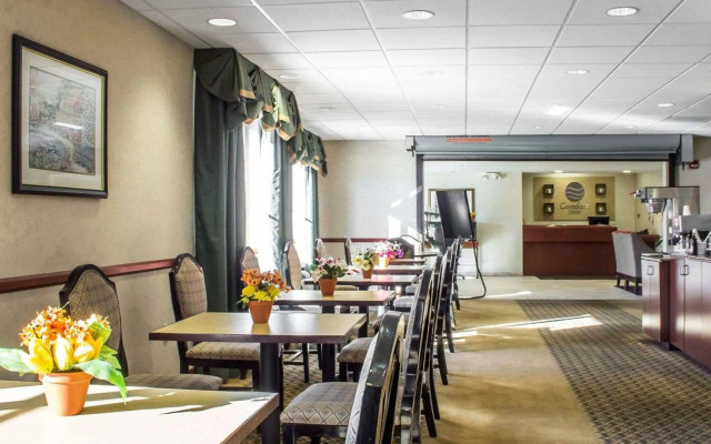 Comfort Inn Green Valley I-19