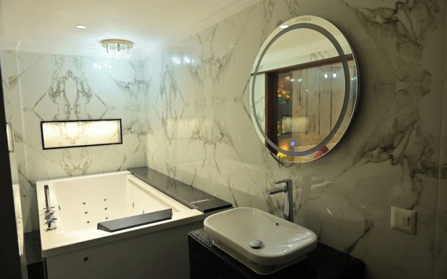 Hotel Golden Riviera