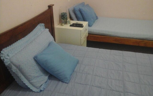 Oliveros Residence Bed and Breakfast