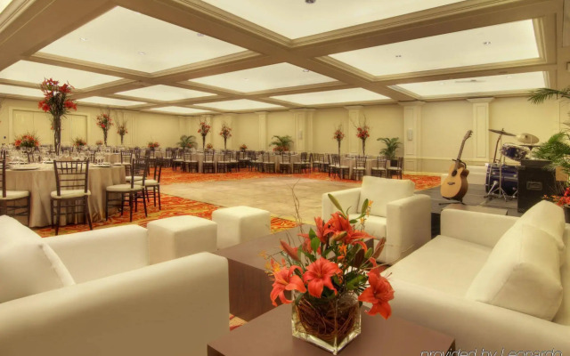 Real InterContinental San Salvador at Metrocentro Mall by IHG