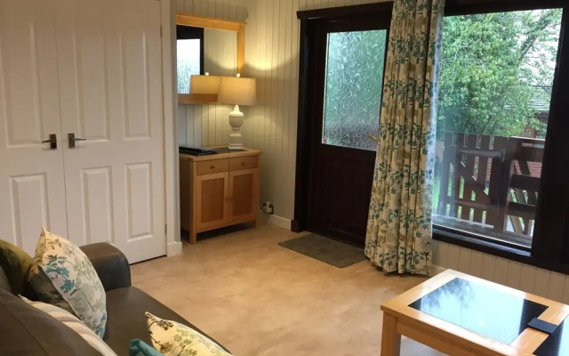 Bluebell Lodge 7 with Hot Tub