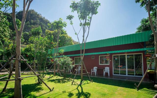 Golden Dragon Resort