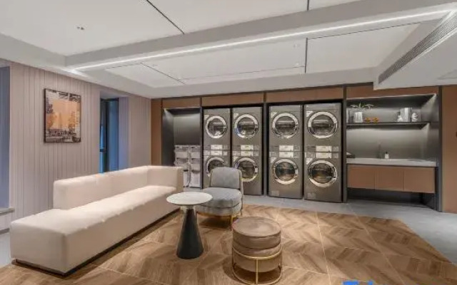 Homeinn Plus Hotel (Shanghai Hongqiao Airport National Exhibition and Convention Center)