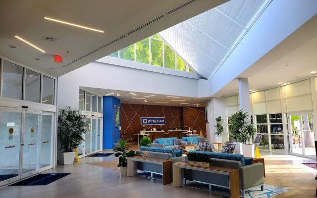 Nalas Suites