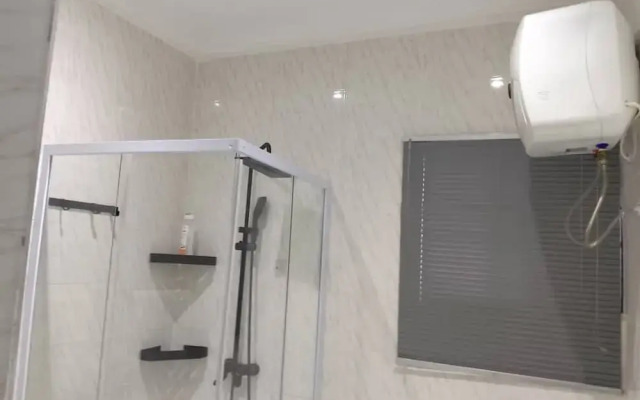 Spacious 3BR Apartment in Adentan With City Views