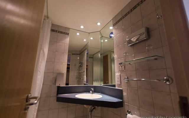 Holiday Inn Express London - Stratford by IHG