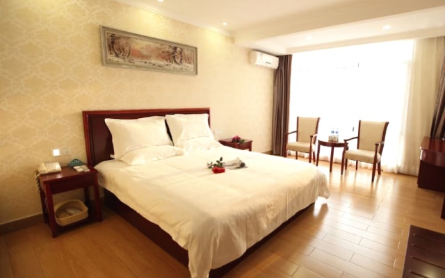 GreenTree Inn GuangDong HuiZhou South Railway Station DanShui RenMin Road Business Hotel – Guest Rooms – Huizhou