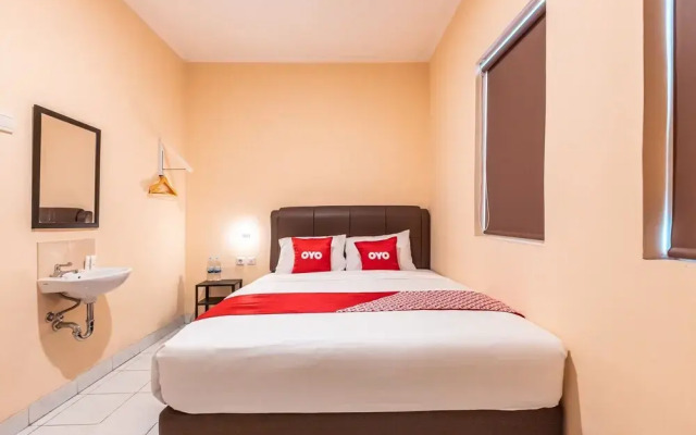 Pavilio Residence by OYO Rooms