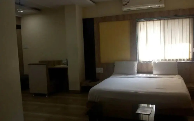 Hotel Shree Vinayak Inn by OYO Rooms