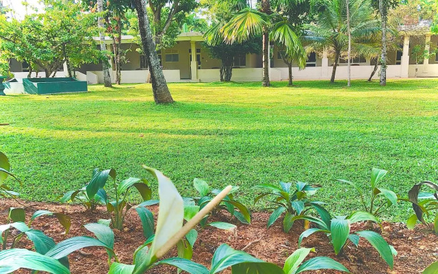 Nilupul Gardens
