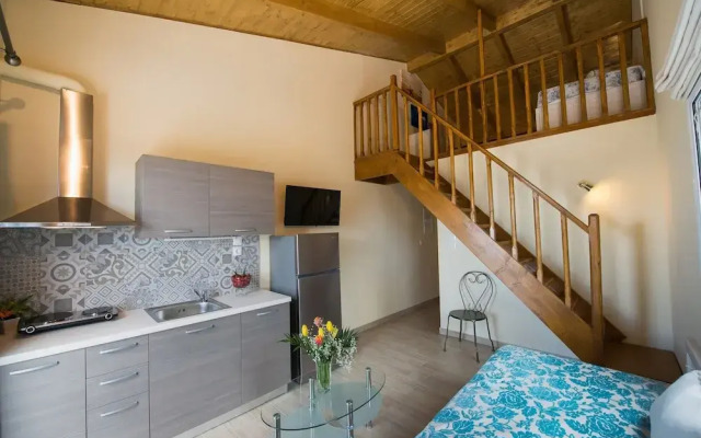 Makis&Fani Homes