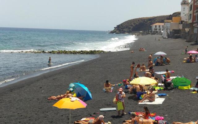 THE HAPPINESS PENTHOUSE 100m Beach & Sunset View - Welcoming Cava included - Dream Holidays at Tenerife!