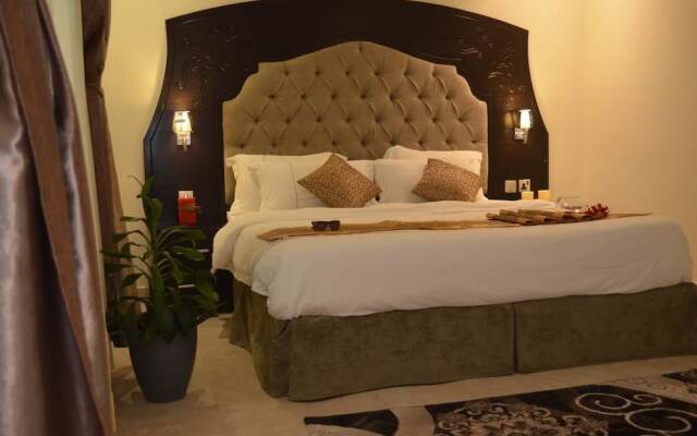 Grand Plaza Hotel Suites