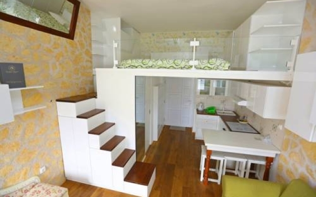 Central Royal Apartments