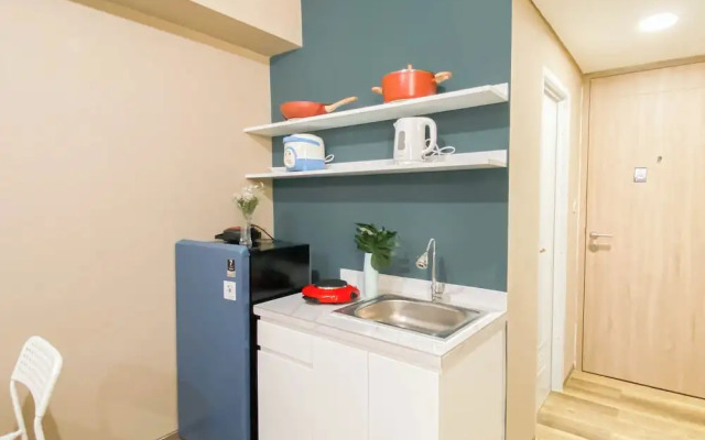 Soft Minimalist Studio Room At Meikarta Apartment