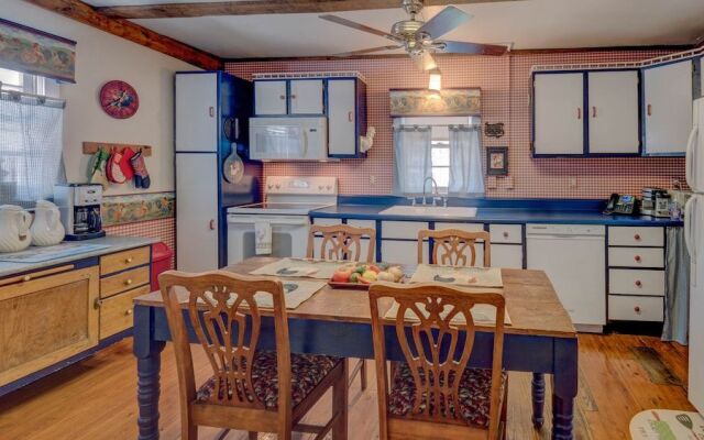 Blue Ridge Inn Bed & Breakfast