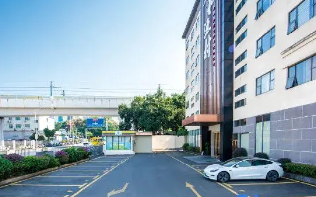 Tianhe Hotel (Shenzhen Bao'an Airport)