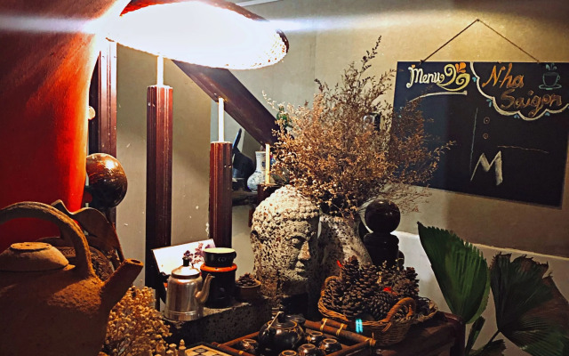 NHÀ SAIGON | Rustic Style & Spacious Room L1