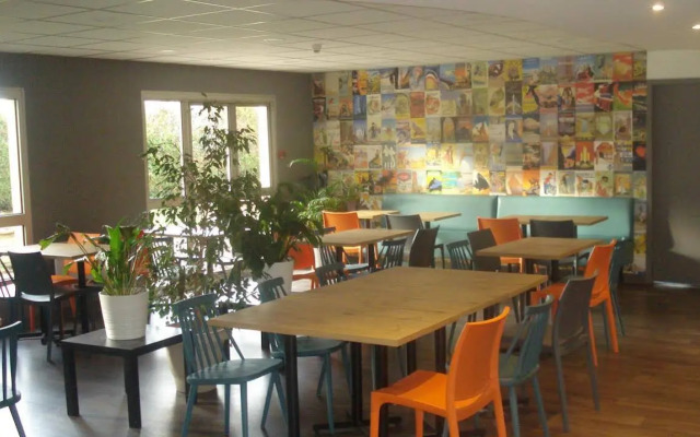 hotelF1 Igny Massy TGV