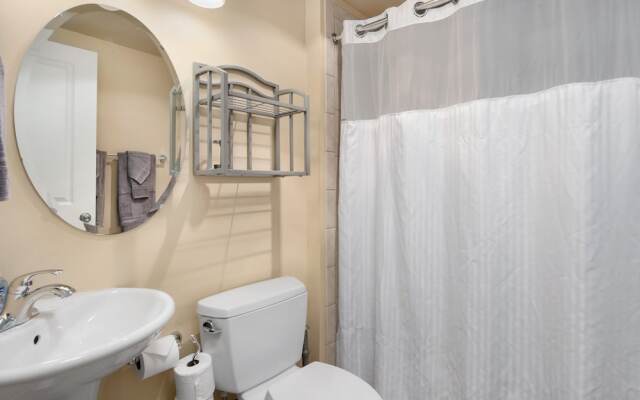 Seattle Vacation Home: Life's A Game