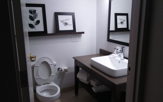 Country Inn & Suites By Carlson, Roanoke, VA