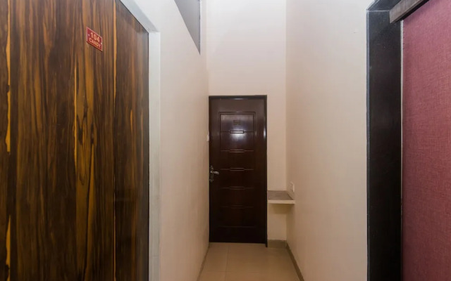 Oyo 13739 Hotel Coral