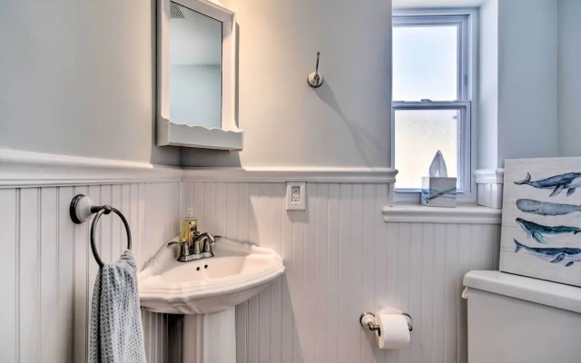 Waterfront Bradenton Home: Heated Pool & Fire Pit