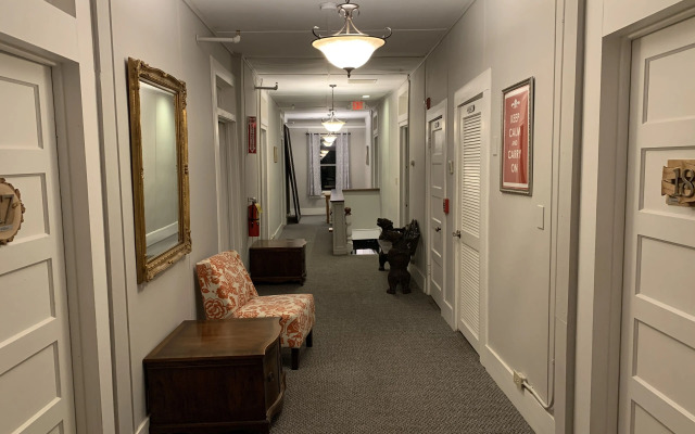 Woodbridge Inn & Tavern