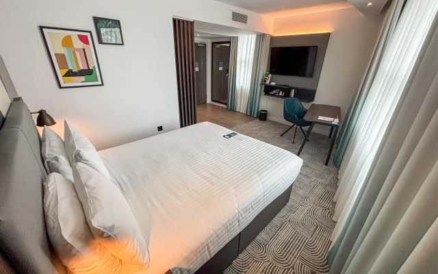 Holiday Inn London - Whitechapel by IHG - Image 6