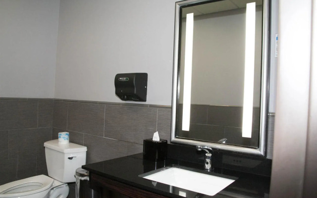 Best Western Plus Olathe Hotel