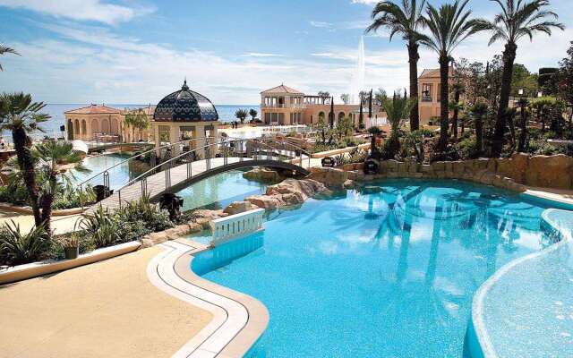 Monte-Carlo Bay Hotel & Resort