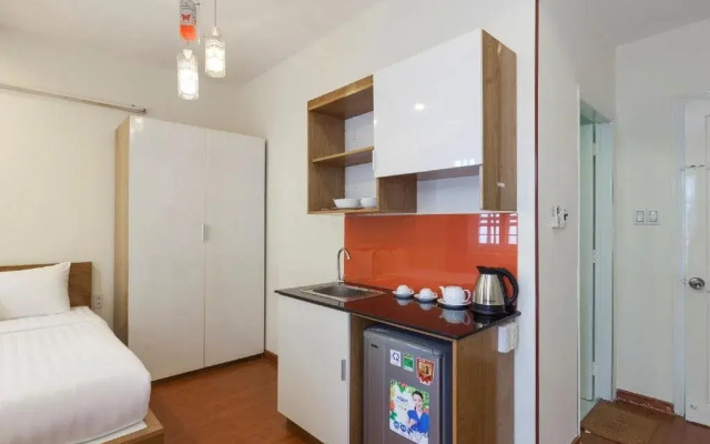 La Apartment Saigon South