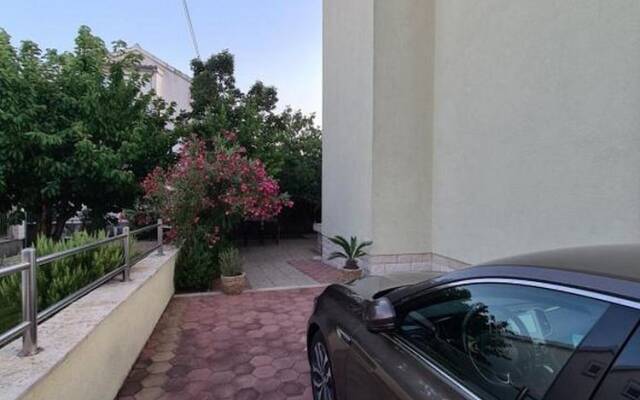 Villa Neda