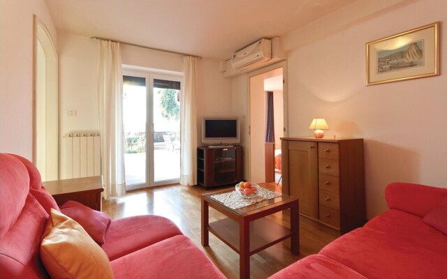 Stunning Home in Piran With Wifi and 2 Bedrooms