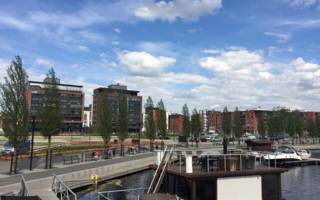 The Harbour Apartments