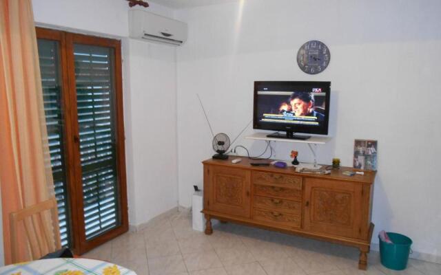 Apts Marijica - 100m from the beach