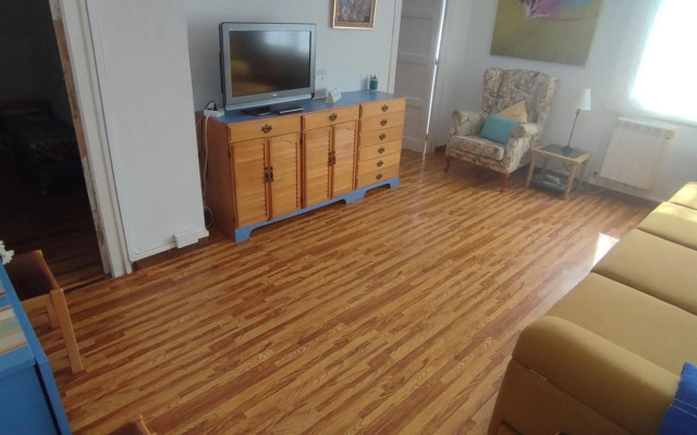 Piso junto universidad y Hospital Clínico