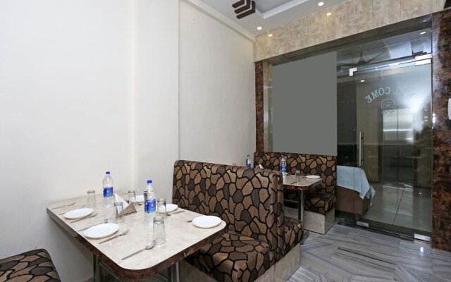 OYO 11686 Hotel Sai Ba