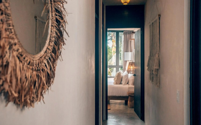 Round Villa Private Pool & Jungle rooftop 2A