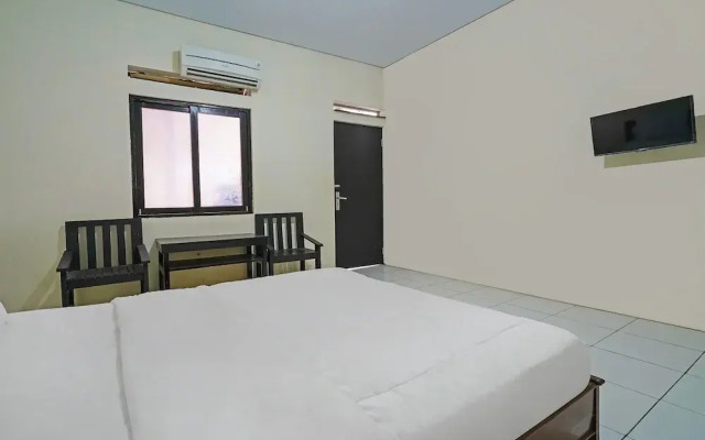 OYO Life 92641 Guest House Palinggihan Ii