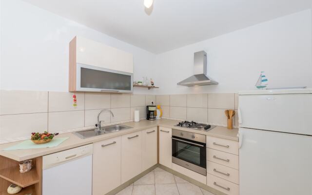 Apartment Ante