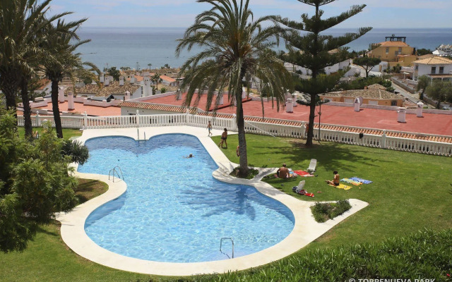 Apartamentos Torrenueva Park
